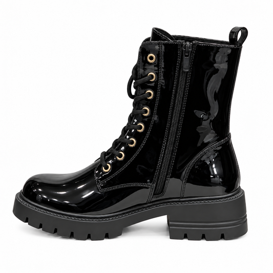 Zwarte Lak Veterboots met Gouden Gespdetails – Dames