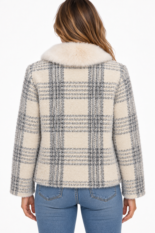 Elise – Geruit Vest met Zachte Kraag